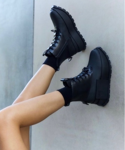 UNITED NUDE(ユナイテッドヌード)の「Roko Patrol Boot(スニーカー・レディース・オフホワイト/マスタード/ブラック・40/38/36/39)」の4枚目の写真