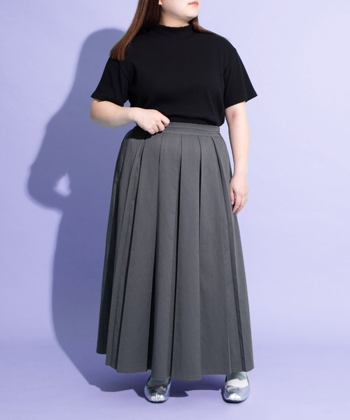 PUNYUS（プニュズ）の「ハイネックリブＴシャツ（Tシャツ/カットソー・レディース・ブラウン/ブラック/サックスブルー・1/2/3/4）」の9枚目の写真