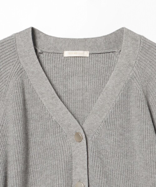 BEAMS HEART（ビームスハート）の「【セットアイテム】Vネック ニットカーディガン × シアー フレアスカート（ワンピース・レディース・カーキ/ブラック/グレー・FREE）」の20枚目の写真