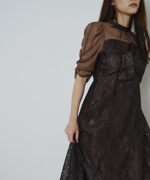 ANDRESD(アンドレスド)の「ノットリボンレースドレス / knot ribbon lace dress(ドレス・レディース・ブルーグレー/ブラック/ブラウン/イエロー/チャコール・S/L/M)」の9枚目の写真