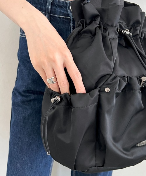 THE NORTH FACE（ザノースフェイス）の「国内未発売 THE NORTH FACE(ザ・ノースフェイス)/3WAY 巾着型 ショルダー ボディバッグ リュック バックパック/BONNEY PACK M（バックパック/リュック・レディース・ブラック/クリーム/ピンク/ブラック系その他/グレー・FREE）」の8枚目の写真