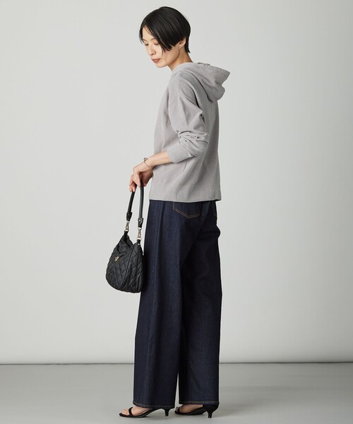 J.PRESS(ジェイプレス)の「CHENILLE フーデッド ニット(ニット/セーター・レディース・ベージュ系/ライトグレー系/ブラック系・T15/T13)」の19枚目の写真