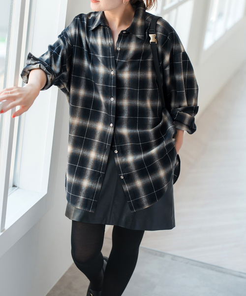 メタルボタンオンブレーチェックルーズシャツ（シャツ/ブラウス