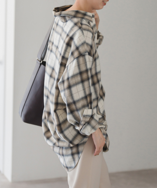 メタルボタンオンブレーチェックルーズシャツ（シャツ/ブラウス