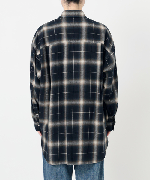 メタルボタンオンブレーチェックルーズシャツ（シャツ/ブラウス