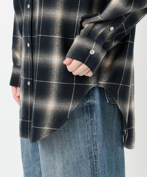 メタルボタンオンブレーチェックルーズシャツ（シャツ/ブラウス