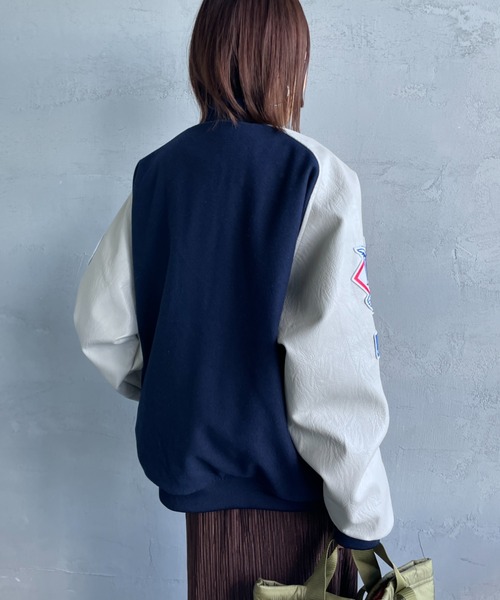 マジェスティック MLB ロゴワッペン 中綿ジャケット スタジャン ブルゾン M MAJESTIC マジェスティック Majestic ブルゾン サテン