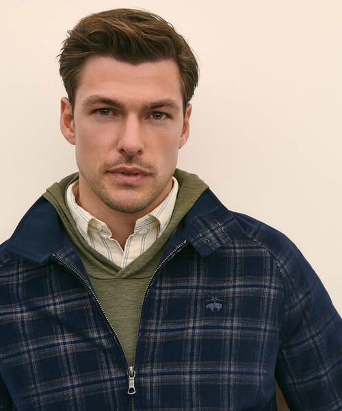 BROOKS BROTHERS(ブルックスブラザーズ)の「コットンコーデュロイ GFロゴ チェック キルティング ボマージャケット(ブルゾン・メンズ・ブルー・LARGE/MEDIUM/SMALL/X-LARGE)」の4枚目の写真