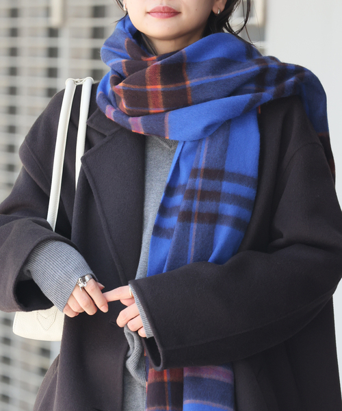 JOURNAL STANDARD（ジャーナルスタンダード）の「《追加2》Cashmere ストール（ストール/ショール・レディース・ブルー/グリーン系その他/レッド系その他/サックスブルー/ブラック/チャコールグレー/レッド・FREE）」の19枚目の写真