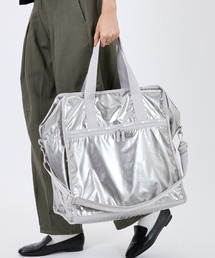 LeSportsac（レスポートサック）の「LARGE WEEKENDER シャンパン