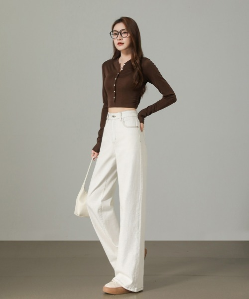 HANDO（ハンド）の「[高身長サイズMT/低身長サイズS有り]脚長見え◎ 美シルエットを叶えるハイウエストワイドデニム オフィスカジュアル きれいめカジュアル 韓国（デニムパンツ・レディース・ネイビー/アイボリー・S/M/L/XL/XXL）」の2枚目の写真