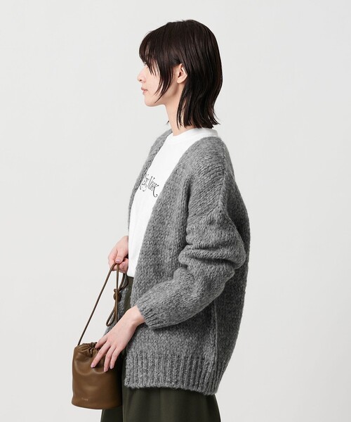 TRICOTS JEAN MARC（トリコットジーンマルク）の「【別注】＜TRICOTS JEAN MARC＞ミドルゲージ ノーボタンカーディガン（カーディガン/ボレロ・レディース・グレー系/ナチュラル/ライトピンク・FREE）」の8枚目の写真