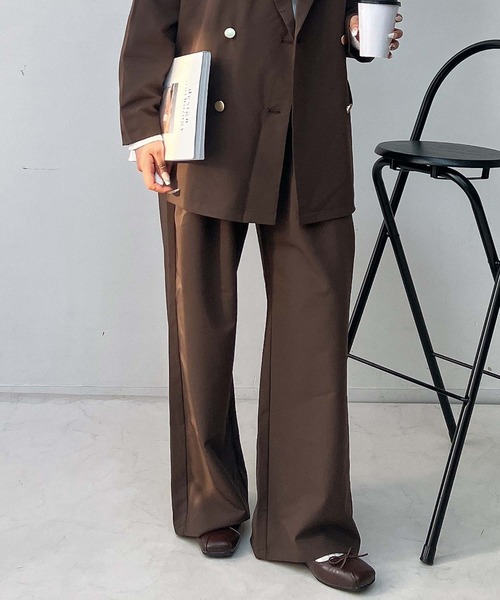 AS KNOW AS plus(アズノゥアズプラス)の「♪タックストレートスラックスパンツ セットアップ可能(スラックス・レディース・グレー系/ブラック/ブラウン系/ブラウン・FREE)」の14枚目の写真