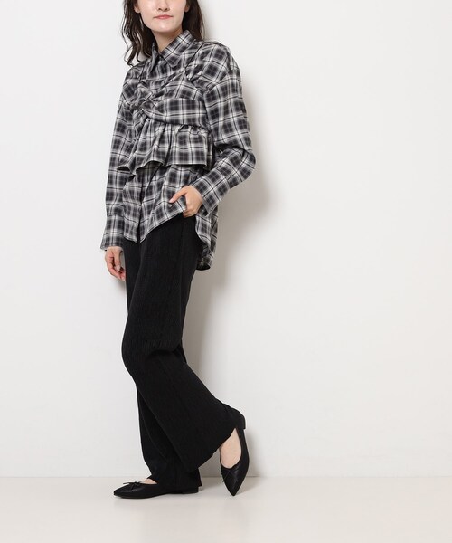 ESPERANZA（エスペランサ）の「ポインテッドリボンバレエパンプス（パンプス・レディース・ブラック系2/ベージュ系2/ブラック系8・22.5cm/23.0cm/23.5cm/24.0cm/24.5cm/25.0cm）」の6枚目の写真