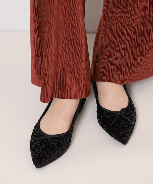 ESPERANZA（エスペランサ）の「ポインテッドリボンバレエパンプス（パンプス・レディース・ブラック系2/ベージュ系2/ブラック系8・22.5cm/23.0cm/23.5cm/24.0cm/24.5cm/25.0cm）」の10枚目の写真