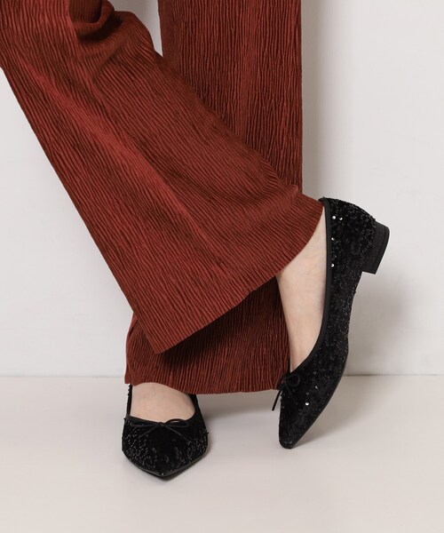 ESPERANZA（エスペランサ）の「ポインテッドリボンバレエパンプス（パンプス・レディース・ブラック系2/ベージュ系2/ブラック系8・22.5cm/23.0cm/23.5cm/24.0cm/24.5cm/25.0cm）」の11枚目の写真