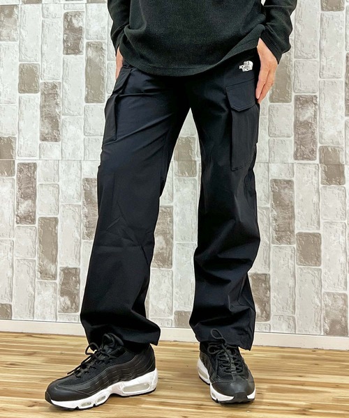 THE NORTH FACE(ザノースフェイス)の「アイスランカーゴパンツ ICE RUN CARGO PANTS The North Face White Label Korea Line(カーゴパンツ・メンズ・ブラック・S/L/XL)」の3枚目の写真