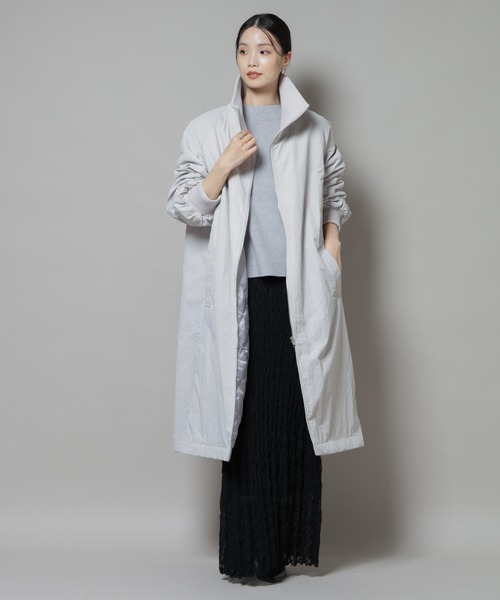 NANO universe（ナノユニバース）の「撥水加工・機能中綿 ジップアップリブロングコート（その他アウター・レディース・ブラック/カーキ/ライトグレー・FREE）」の4枚目の写真