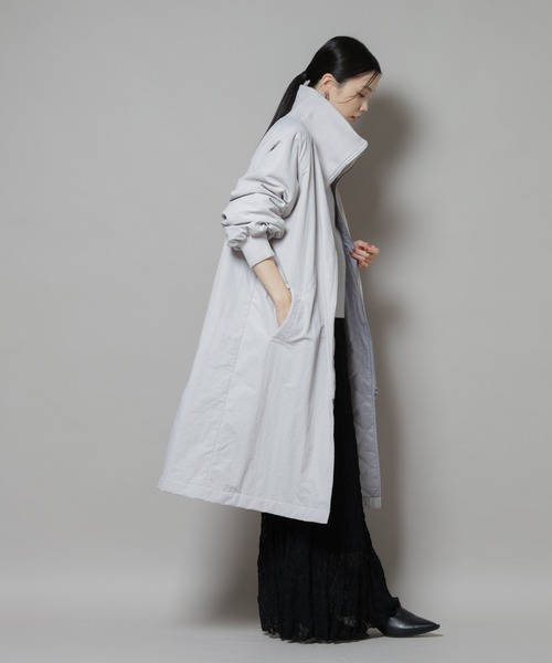 NANO universe（ナノユニバース）の「撥水加工・機能中綿 ジップアップリブロングコート（その他アウター・レディース・ブラック/カーキ/ライトグレー・FREE）」の8枚目の写真