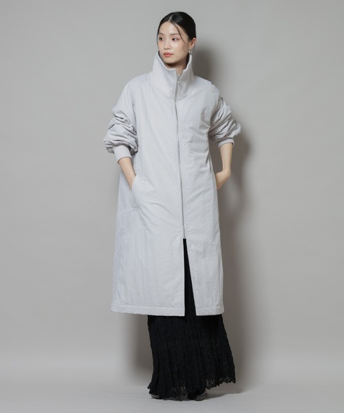 NANO universe（ナノユニバース）の「撥水加工・機能中綿 ジップアップリブロングコート（その他アウター・レディース・ブラック/カーキ/ライトグレー・FREE）」の10枚目の写真