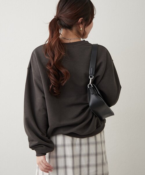 continuer de NICE CLAUP(コンティニューデナイスクラップ)の「フラワー刺繍スウェット(スウェット・レディース・ブラウン/スミクロ/オートミール/オフホワイト・FREE)」の14枚目の写真