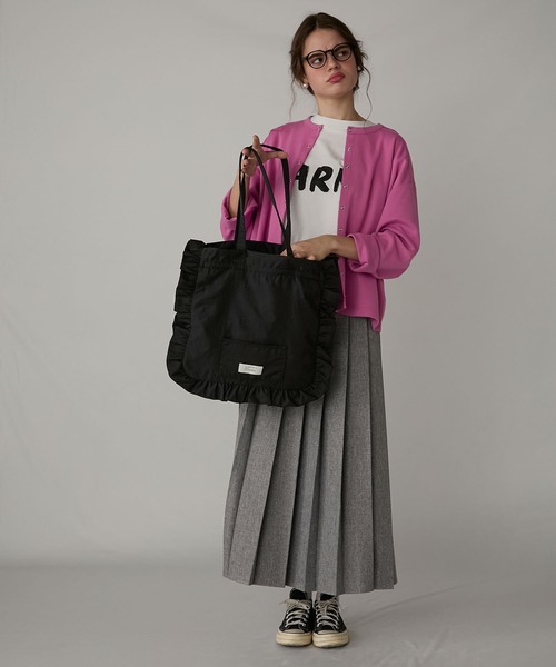 BONLECILL Marche(ボンルシールマルシェ)の「【BONLECILL Marche】《マチあり》フリルドロストトートバッグ(トートバッグ・レディース・アイボリー/ブラック/レッド/ブラウン/イエロー/ネイビー・FREE)」の15枚目の写真