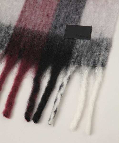 RAGEBLUE（レイジブルー）の「アソートフトフリンジマフラー（マフラー・レディース・オフホワイト/ネイビー/ライトブルー/ブラック/ワインレッド/キャメル・FREE）」の12枚目の写真