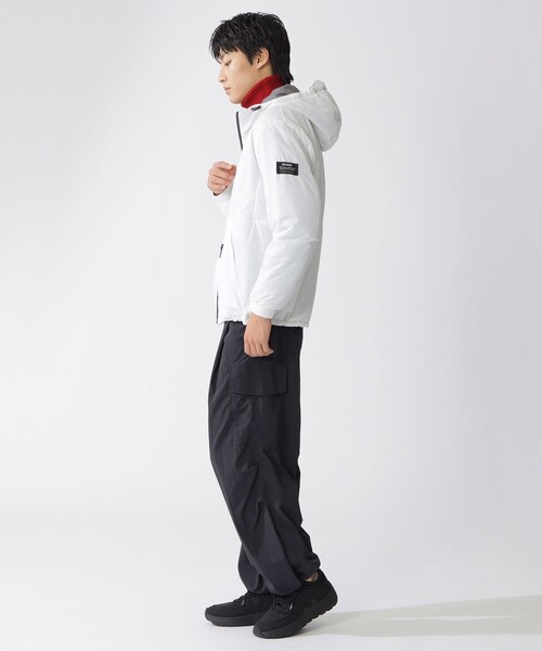ECOALF(エコアルフ)の「ACT NETPLUS リバーシブルアウター UNISEX 【日本限定】(ブルゾン・メンズ・ブラック/オフホワイト/グリーン系その他2・L/S/M)」の15枚目の写真