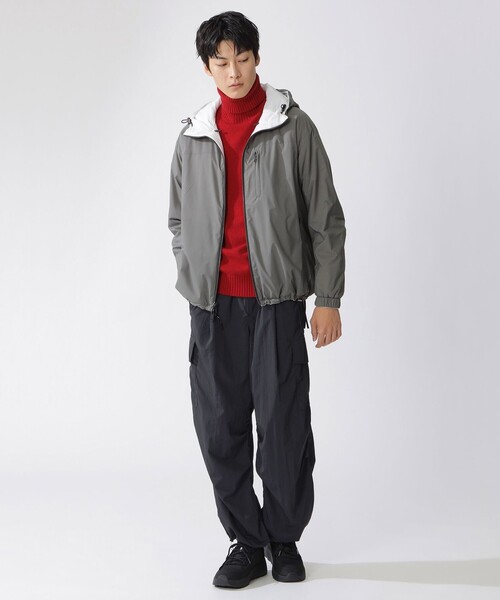ECOALF(エコアルフ)の「ACT NETPLUS リバーシブルアウター UNISEX 【日本限定】(ブルゾン・メンズ・ブラック/オフホワイト/グリーン系その他2・L/S/M)」の16枚目の写真