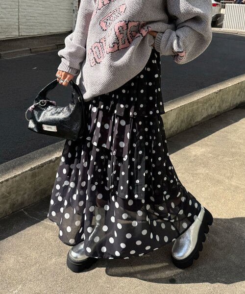 CIAOPANIC(チャオパニック)の「ドットプリーツティアードスカート(スカート・レディース・オフホワイト/ブラック/ベージュ・ONE SIZE)」の3枚目の写真