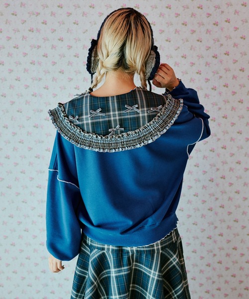 kutir（クティール）の「【クティールとレトロ】Disney/ディズニー　ミッキーマウス＆ミニーマウス／ハートパッチワークメロースウェット（スウェット・レディース・イエロー/レッド/ブルー・FREE）」の9枚目の写真