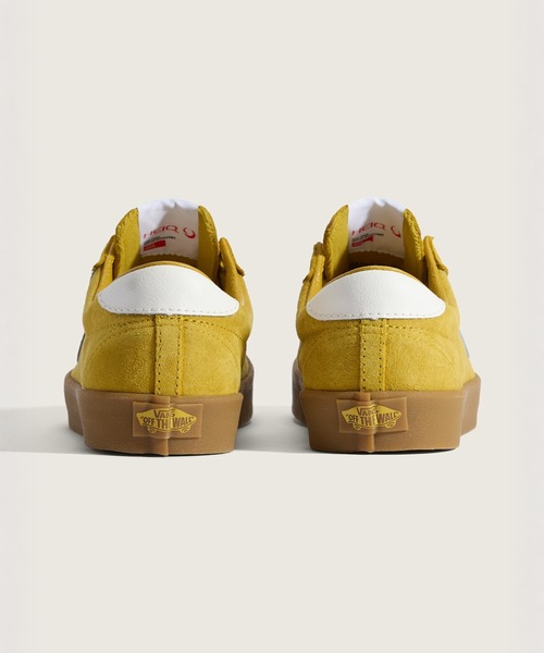 VANS（バンズ）の「スポーツロー ピッグスエード / Sport Low PIG SUEDE Heritage M VN000D1PEMX1（スニーカー・メンズ・マスタード・4.5/5/5.5/6/6.5/7/7.5/8/8.5/9/9.5/10/4/11）」の4枚目の写真