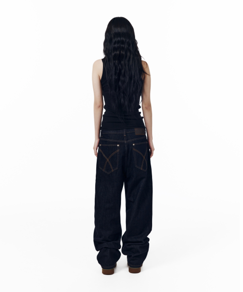 AAKAM（アーカム）の「Oblique Button Denim Pants (Dark Blue)（デニムパンツ・レディース・その他・1/2）」の7枚目の写真