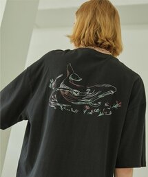 CPGN STUDIO（コンパーニョ）の「[#20] Whale Flower Embroidery Short Sleeve Black（Tシャツ/カットソー・メンズ）」