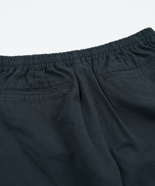 FRIZMWORKS(フリズムワークス)の「WASHED OFFICER CHINO SHORTS _ BLACK(その他パンツ・メンズ・その他・SMALL/MEDIUM/LARGE/X-LARGE)」の8枚目の写真