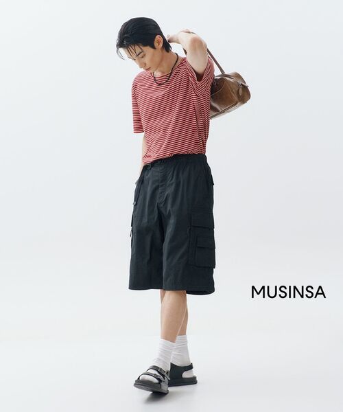 MUSINSA STANDARD（ムシンサスタンダード）の「[シティレジャー] CN ベルト付きマルチポケットカーゴバミューダパンツ [ブラック]（その他パンツ・メンズ・その他・26/27/28/29/38/40/42/30/31/32/33/34/36）」の12枚目の写真