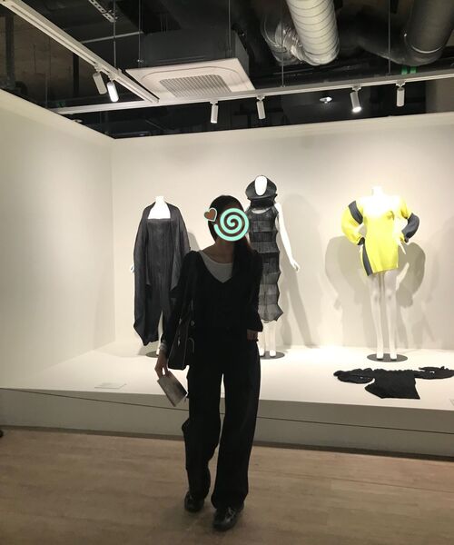 MUSINSA STANDARD WOMAN（ムシンサスタンダードウーマン）の「[クールタンダード] ウィメンズ ワイドデニムパンツ [ウォッシュドブラック]（デニムパンツ・レディース・その他・30/24/25/26/27/28/29）」の14枚目の写真