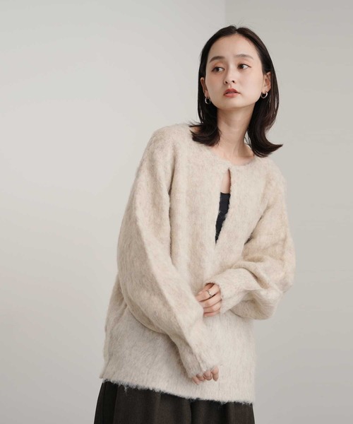 Bulue.(ブルー)の「【Bulue.】ミックスシャギー前後2WAY キーネックニット(ニット/セーター・レディース・ブルー/アイボリー/オレンジ・FREE)」の6枚目の写真