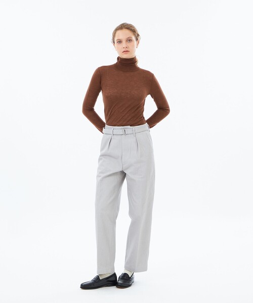 MACKINTOSH PHILOSOPHY(マッキントッシュ フィロソフィー)の「【WEB&一部店舗限定】ファインウールハイゲージタートルニット(ニット/セーター・レディース・レッド系その他/ブラウン・38)」の3枚目の写真