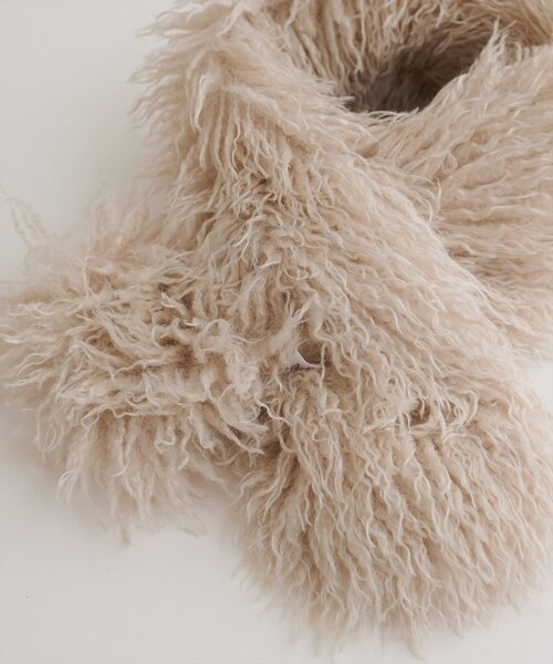 natural couture（ナチュラルクチュール）の「プードルファーティペット（ストール/ショール・レディース・ピンク/ブラウン/アイボリー/グレイッシュベージュ・FREE）」の8枚目の写真
