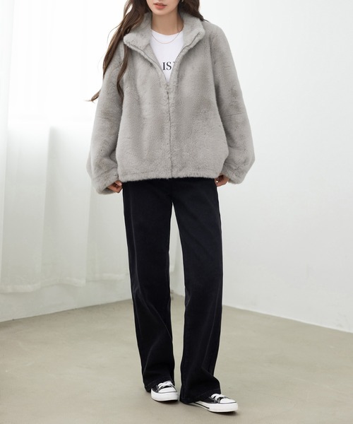 DAY CLOSET（デイ クローゼット）の「華奢魅せできるこだわりバルーンシルエット。厚手スタンドカラーフェイクファーブルゾン レディース（ブルゾン・レディース・ブラウン/グレー/ベージュ・FREE）」の9枚目の写真