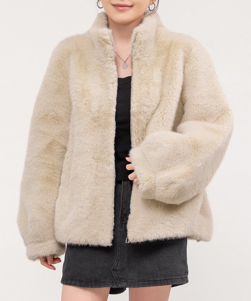 DAY CLOSET（デイ クローゼット）の「華奢魅せできるこだわりバルーンシルエット。厚手スタンドカラーフェイクファーブルゾン レディース（ブルゾン・レディース・ブラウン/グレー/ベージュ・FREE）」の17枚目の写真