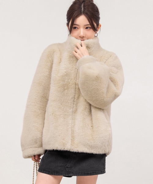 DAY CLOSET（デイ クローゼット）の「華奢魅せできるこだわりバルーンシルエット。厚手スタンドカラーフェイクファーブルゾン レディース（ブルゾン・レディース・ブラウン/グレー/ベージュ・FREE）」の19枚目の写真