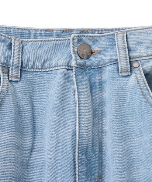atmos（アトモス）の「adidas ADILENIUM 5.0 BANANA DENIM ライトブルー / アディダス バナナ デニム（その他パンツ・レディース・ブルー・26inch/25inch/24inch）」の3枚目の写真