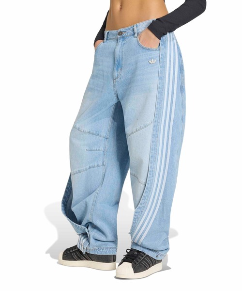 atmos（アトモス）の「adidas ADILENIUM 5.0 BANANA DENIM ライトブルー / アディダス バナナ デニム（その他パンツ・レディース・ブルー・26inch/25inch/24inch）」の2枚目の写真