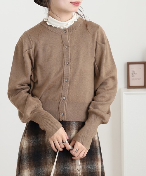 EGLANTINE(エグランティーヌ)の「EGLANTINE ウール混パフスリーブニットカーディガン(カーディガン/ボレロ・レディース・モカ/ダークグリーン/ブラック・40)」の12枚目の写真