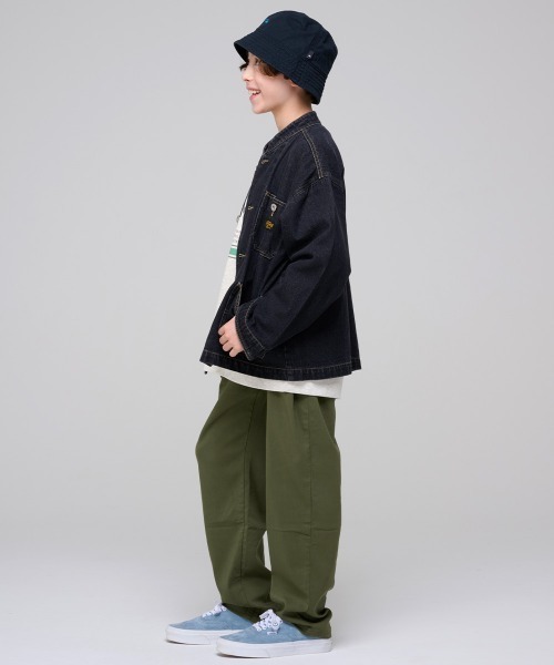 KRIFF MAYER Kid's Collection（クリフメイヤーキッズコレクション）の「むちゃ伸びワークシルエットパンツ（チノパンツ・キッズ・ベージュ/オリーブ/グレー/ネイビー・150/140/130/120/170/160）」の7枚目の写真