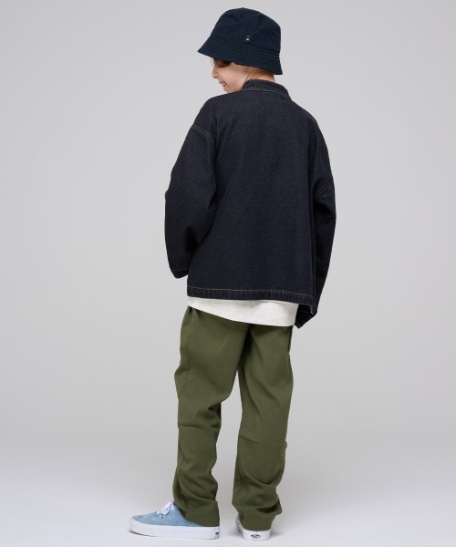 KRIFF MAYER Kid's Collection（クリフメイヤーキッズコレクション）の「むちゃ伸びワークシルエットパンツ（チノパンツ・キッズ・ベージュ/オリーブ/グレー/ネイビー・150/140/130/120/170/160）」の20枚目の写真