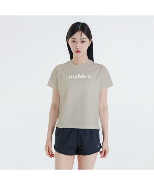 MALDEN(モールデン)の「エアリーズウーマン ロゴ ショートスリーブ(Tシャツ/カットソー・レディース・ブラック/ブルーグレー/ピンクベージュ/クリーム/ベージュ/ホワイト・LARGE/MEDIUM/SMALL)」の4枚目の写真