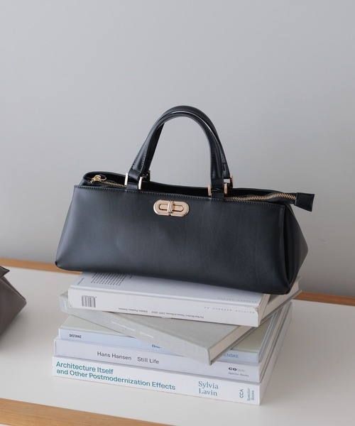 Andemiu(アンデミュウ)の「ワイドパーテーションBAG630063(ハンドバッグ・レディース・ブラック/アイボリー/ブラウン・FREE)」の2枚目の写真